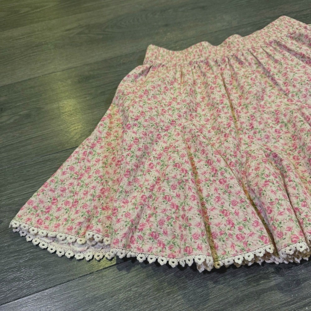 Show Me Your Mumu Charm Mini Skirt Pink Cotton Floral Lace Trim Womens M - Picture 10 of 15